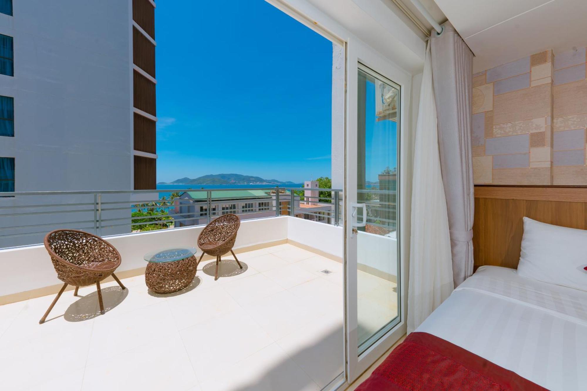 Dubai Nha Trang Hotel Managed By Ht Buitenkant foto